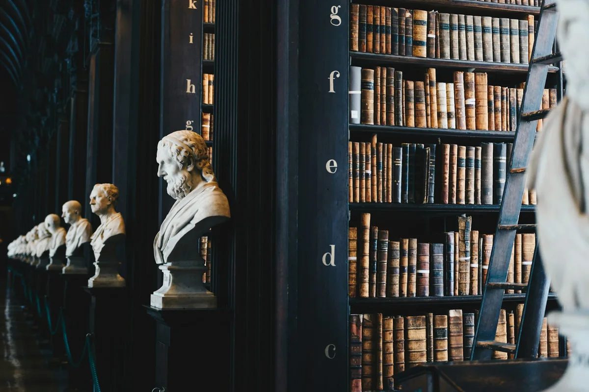 The Resilient Law Firm: Navigating the 2025 Convergence of Cyber Threats, AI, and Global Regulation