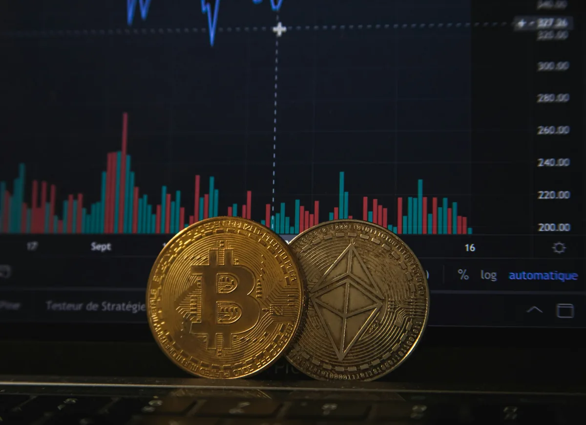 The Compliance of Cryptocurrencies